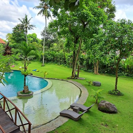 Green Tree House Villa Ubud Exterior photo